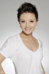 幻灯图：演员孙茜最新写真笑容甜美清新可人