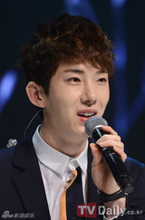 组图：韩团2AM暌违3年携新专辑回归举行发布会