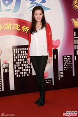 组图：汤镇宗女儿汤洛雯首次触电心情紧张