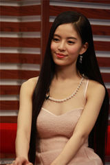 组图：《怒放之青春再见》主创做客