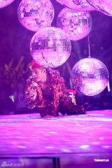 组图：草蜢举办成军25周年演唱会 古天乐站台捧场 