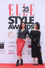 组图：刘云(刘芸)微朋克混搭造型盘点 大气时尚领潮流