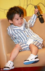 高清组图：张柏芝宣传动画版《长江七号》儿子抢镜