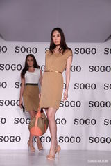 组图：时尚篇春夏服装汇演 张彤吴妍君周莹走秀