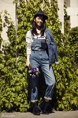 组图：阚清子时尚街拍优雅清新