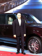 高清图：芭莎明星慈善夜开幕 众星走红毯星光熠熠 