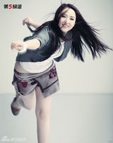 幻灯图：董璇新杂志大片舍弃甜美造型大走中性风