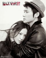 幻灯：陆毅爱女首度曝光 时尚大片秀温馨三口之家