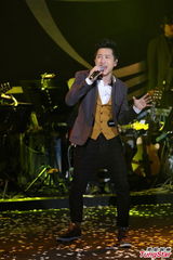 组图：凤飞飞纪念音乐会 庾澄庆彭佳慧群星亮相