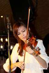 幻灯图：袁咏琳发片周杰伦护航 被视为掌上明珠