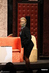 组图：《虾仔爹地》首演落幕 刘德华友情客串