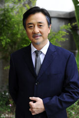 组图：《她的一生》首曝剧照 姜大卫林韦辰加盟