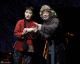 组图：新版《白毛女》首演 谭晶获王昆高度肯定