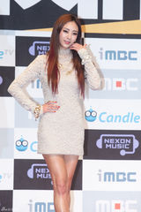 高清组图：SJ等亮相MBC歌谣大典 展华丽劲爆舞台