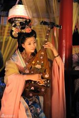 高清图：殷桃塑造百变杨贵妃 多面美丽压住质疑声