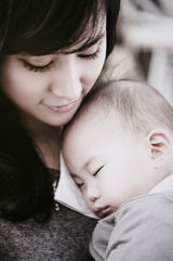 组图：韩国小姐李惠媛全家写真 安贞焕洒脱帅气