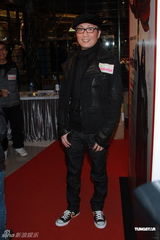 组图：《侠侣》首映郑中基抢古天乐吴君如风头