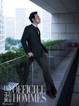 组图：罗晋曝绅士风写真 儒雅帅气展精英特质