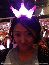 组图：李云迪旧爱华真美照 祝福力宏不理前任