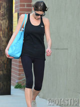 组图：《暮光》超模身形健硕成运动达人