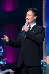 高清：宋祖英阎维文《和风吹来蓝蓝的天》剧照