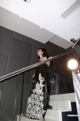 组图：周慧敏赞老公细心体贴 诸葛梓岐望生龙宝宝