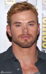 高清图：《不朽者》亮相 弗里达-平托联袂凯南-鲁兹