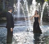 组图：娜塔丽-波特曼曝广告照性感如出水芙蓉