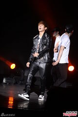 组图：BoyFriend睽违一年台湾粉丝会展现男人味