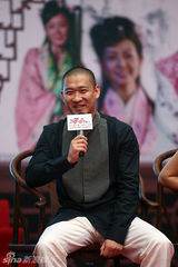 幻灯图集：《三笑》首映 郭德纲银幕初吻成焦点