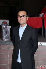 组图：金像奖司仪全男班 林家栋怕曾志伟乱出招