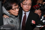 幻灯图：TVB总经理陈志云涉嫌贪污被廉署带走