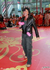 组图：林子祥曝儿子林德信桃花多 否认有准儿媳