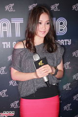 组图：贾晓晨尚未考虑成婚 抱怨与樊少皇相处少