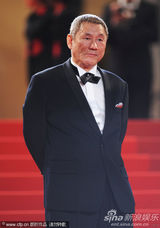 幻灯图集：北野武新片首映 宝莱坞第一美女捧场