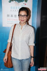 组图：毛俊辉苏玉华等戏剧书展 谢君豪朗诵