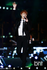 组图：韩团2PM与missA等出席音乐盛典尽情狂欢