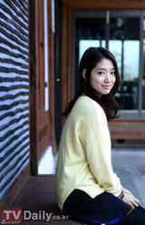 高清组图：独家对话朴信惠 分享趣事与成长心得