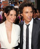 组图：《铁甲钢拳》洛杉矶首映 休-杰克曼帅气亮相