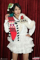 组图：许雅涵领众师妹扮性感 李组长现男人本色