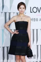 组图：韩星刘仁娜申世京等助阵防癌公益活动