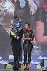 组图：2012新城劲爆颁奖 陈奕迅容祖儿等集体登台