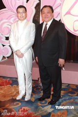 组图：孟瑶大婚王晶等捧场 豪花千万打造殿堂级婚宴