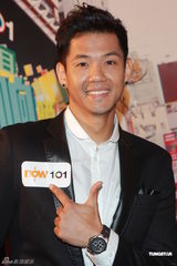 组图：陈建州新节目尺度大 坦言不敢请范玮琪