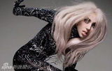 幻灯图集：Lady Gaga登上《名利场》封面 长发飞舞