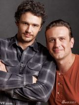 组图：《怪胎与书呆》卡司13年后《名利场》重聚首