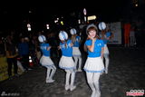 组图：韩国Crayon Pop香港街头唱跳 吸引粉丝