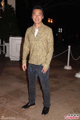 组图：曾志伟60寿宴包场迪士尼引游客不满