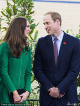 组图：威廉王子与凯特王妃甜蜜出访大秀恩爱