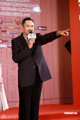 幻灯图集：《孔子》发布会 发哥自嘲年纪大不演武戏